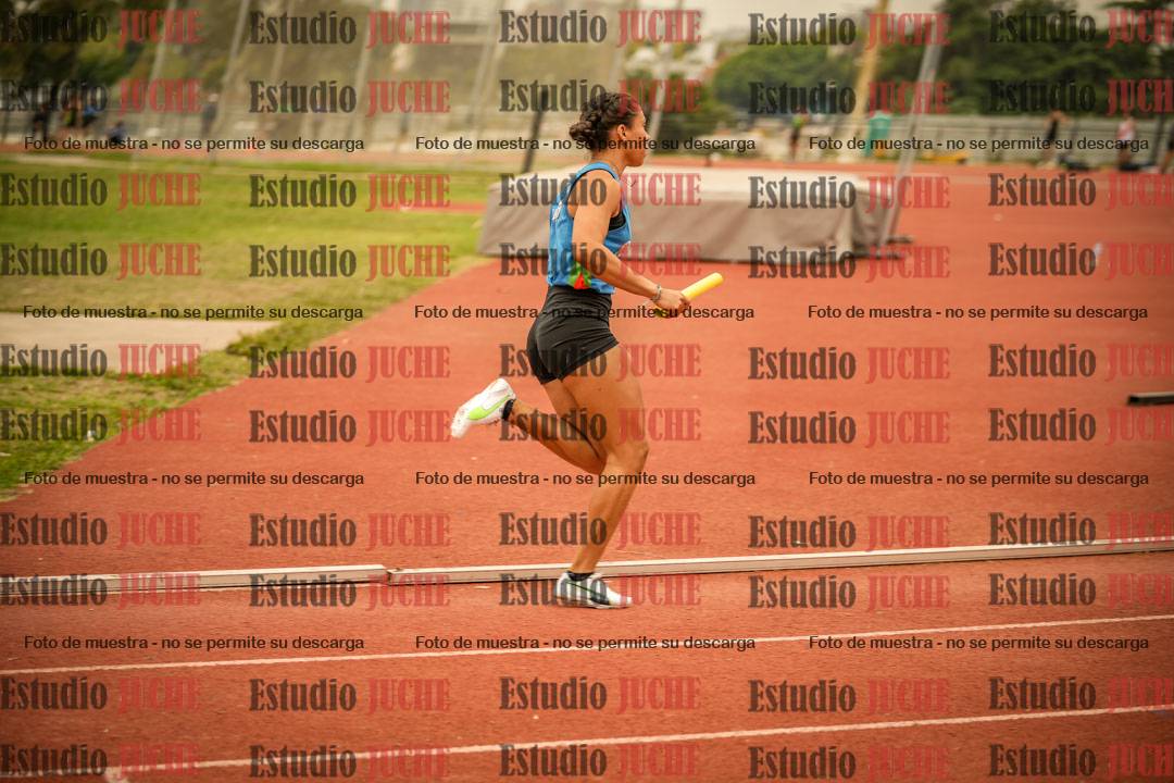 Fotos de las Postas 4x400 m de mujeres