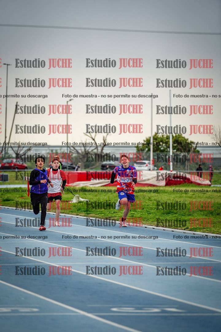 Fotos de los 150 m llanos de varones - U14
