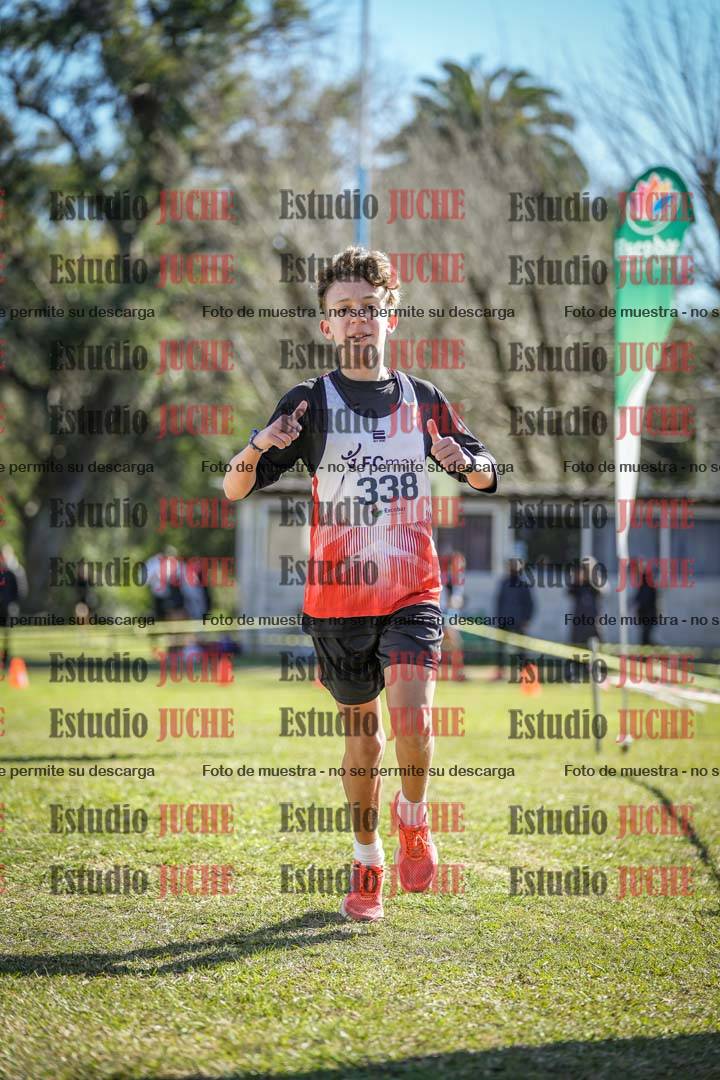 Fotos de la llegada del cross de 1500 m
