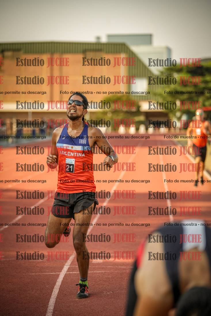 Fotos de los 1500 m llanos de varones