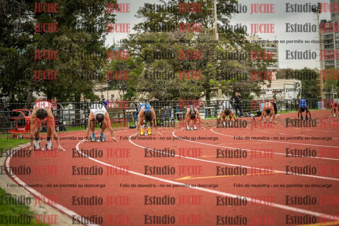 Fotos de los 200 m llanos de varones