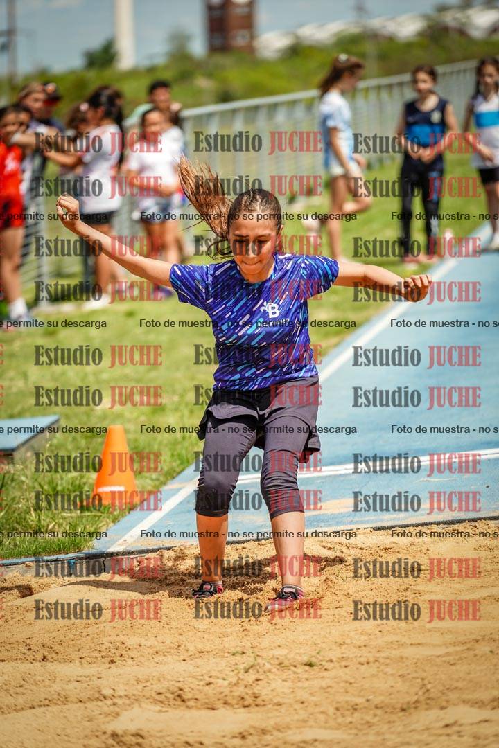 Fotos del salto en largo de mujeres - U12