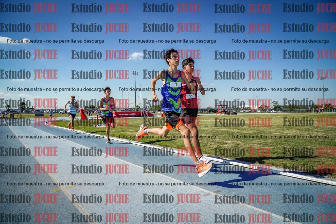 Fotos de los 600 m llanos de varones