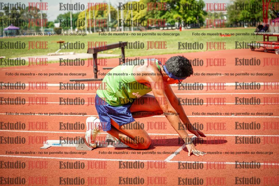 Fotos de los 400 m llanos de varones