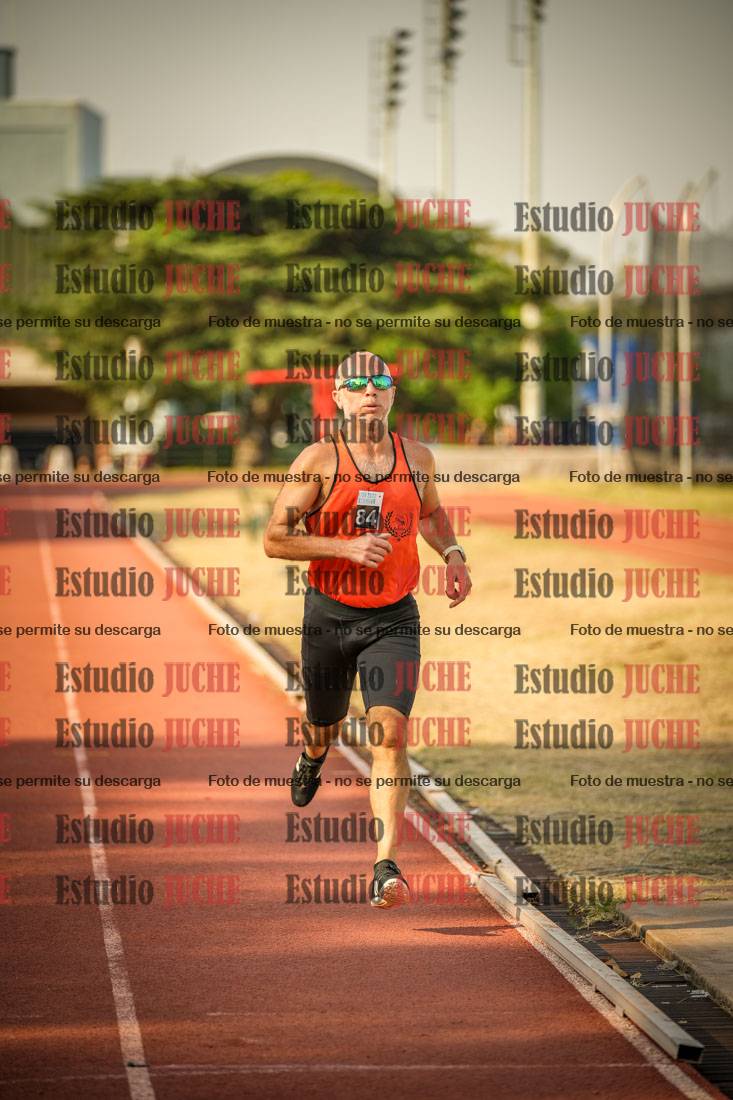 Fotos de los 1500 m llanos de varones