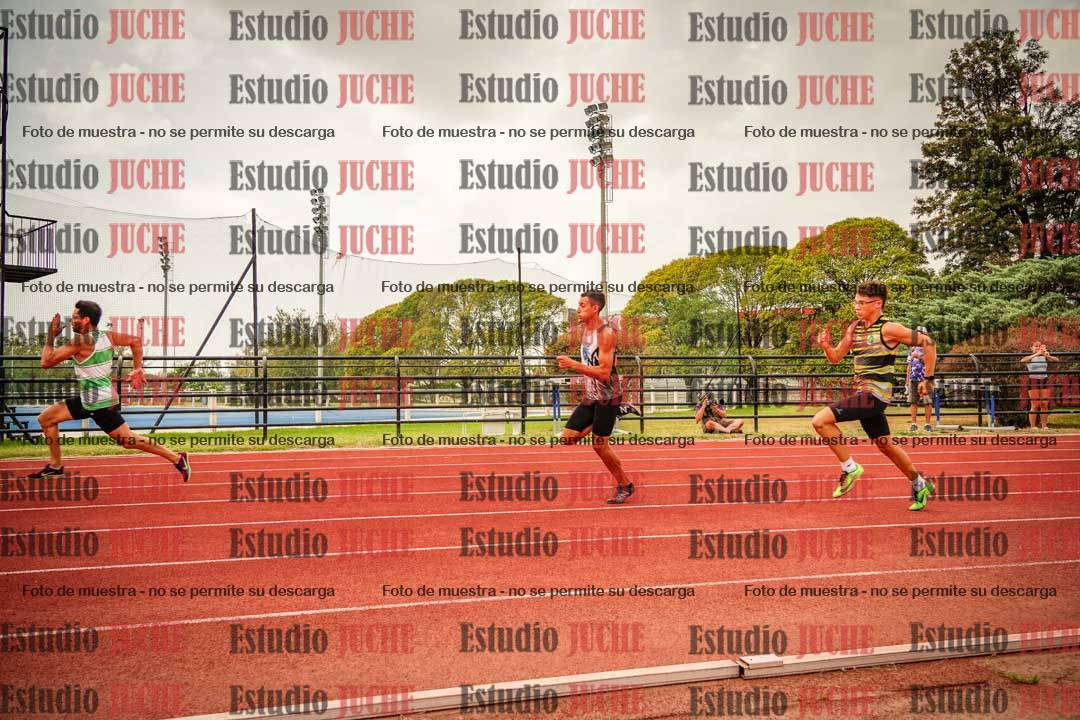Fotos de los 200 m llanos de varones