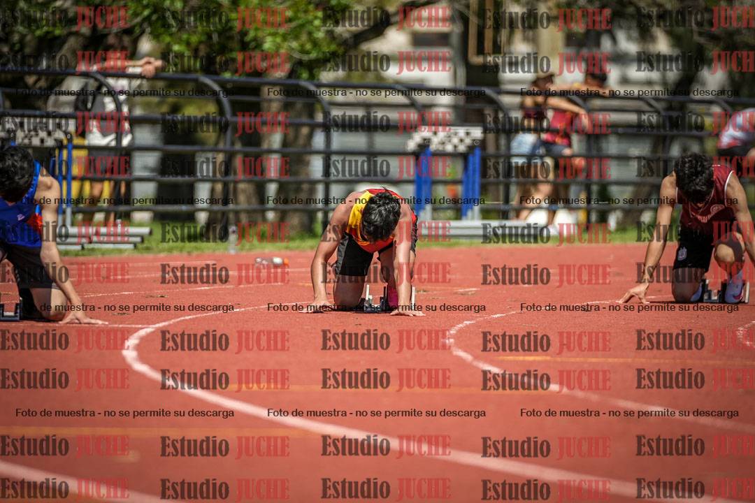 Fotos de los 200 m llanos de varones