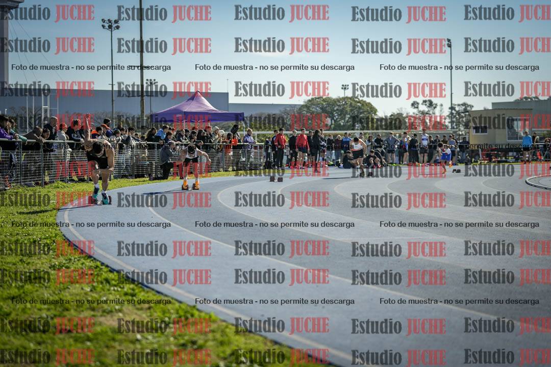 Fotos de los 400 m llanos de varones
