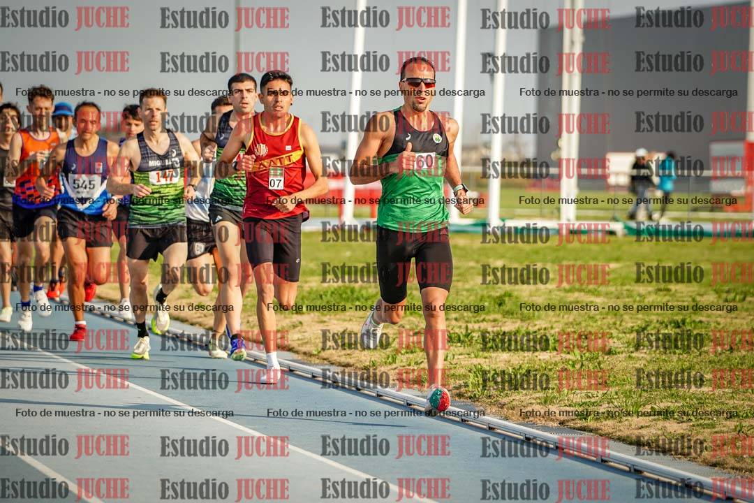 Fotos de los 3000 m llanos de varones