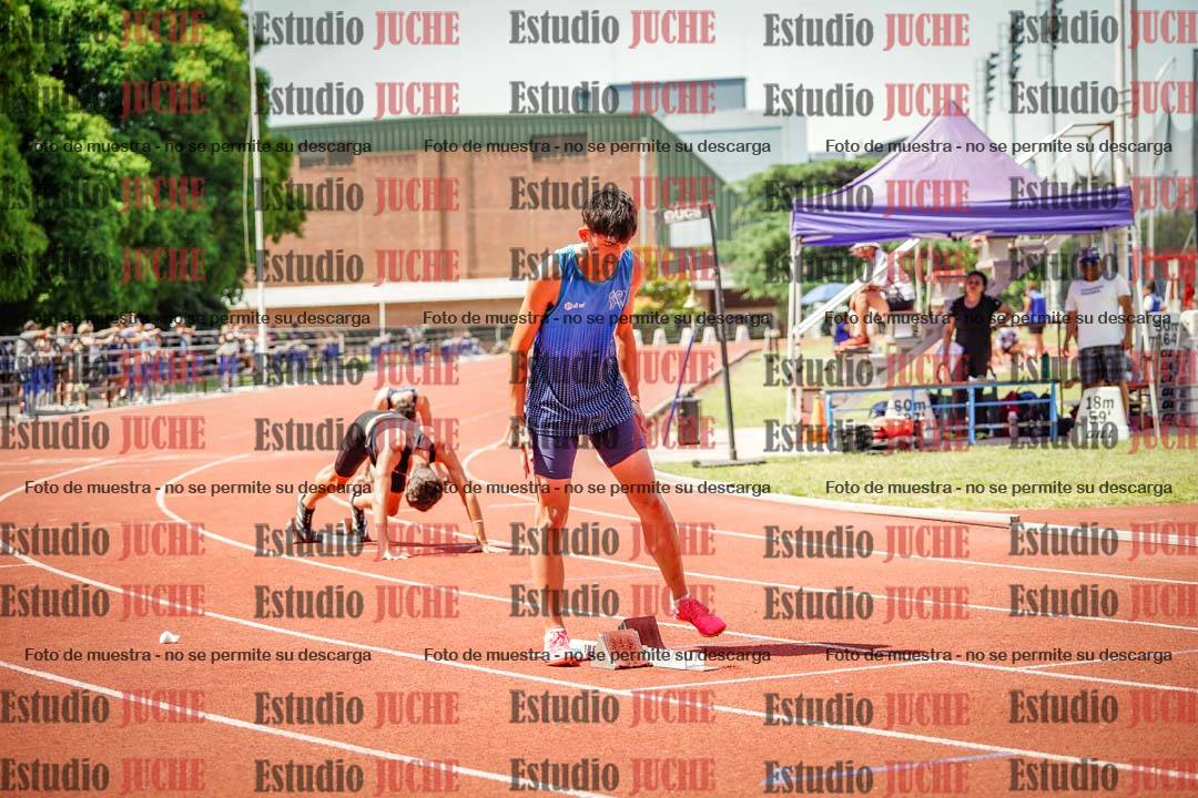 Fotos de los 400 m llanos de varones