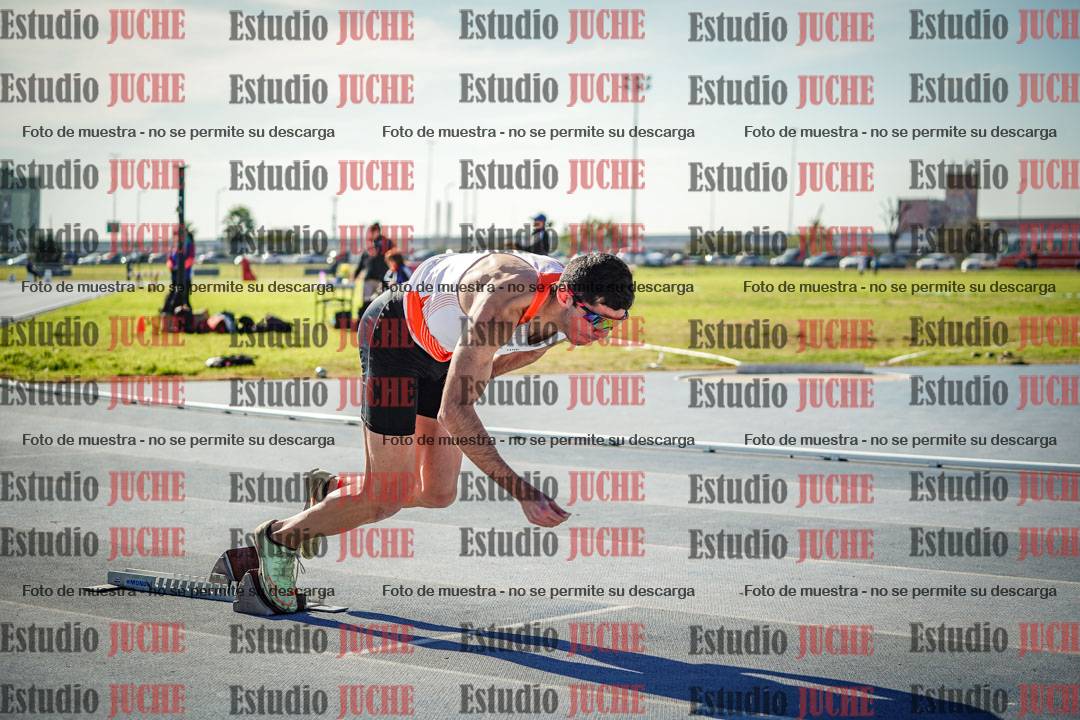 Fotos de los 400 m llanos de varones