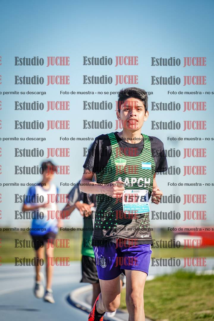 Fotos de los 2000 m llanos de varones
