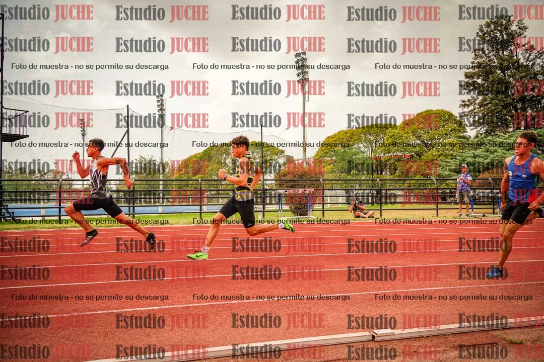 Fotos de los 200 m llanos de varones