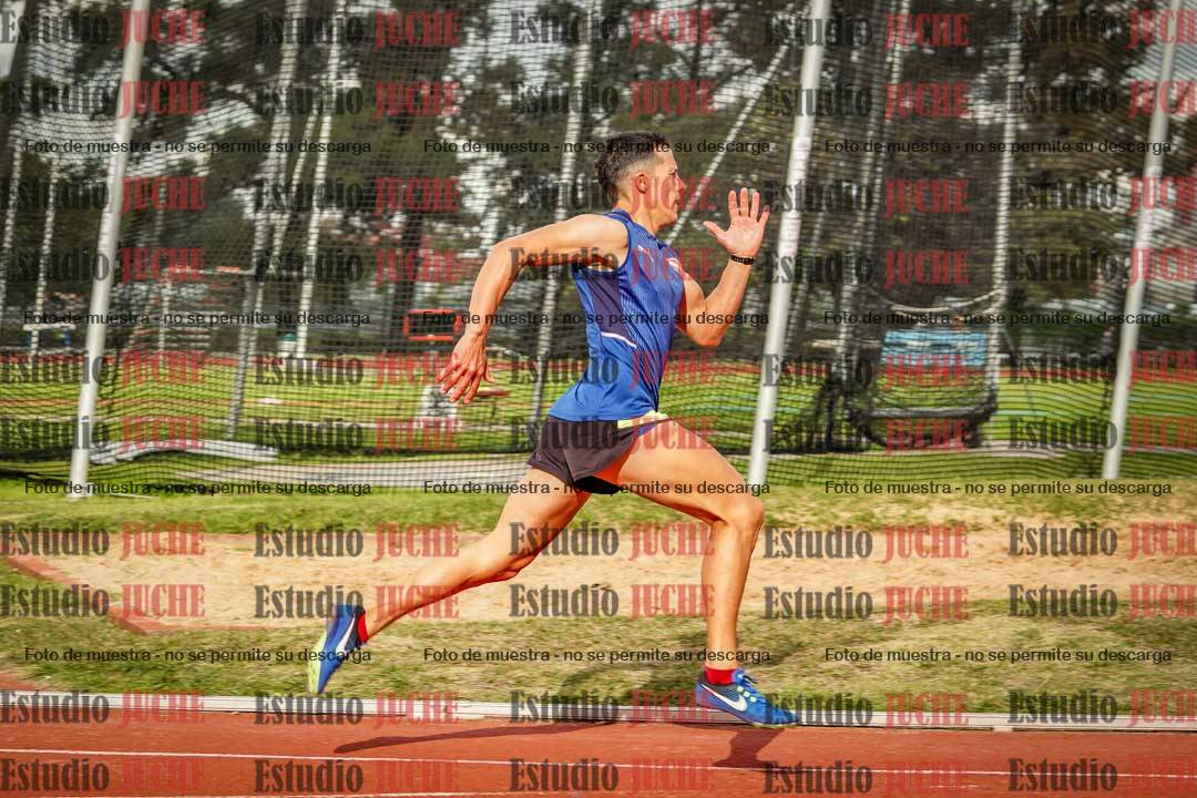 Fotos de los 400 m llanos de varones