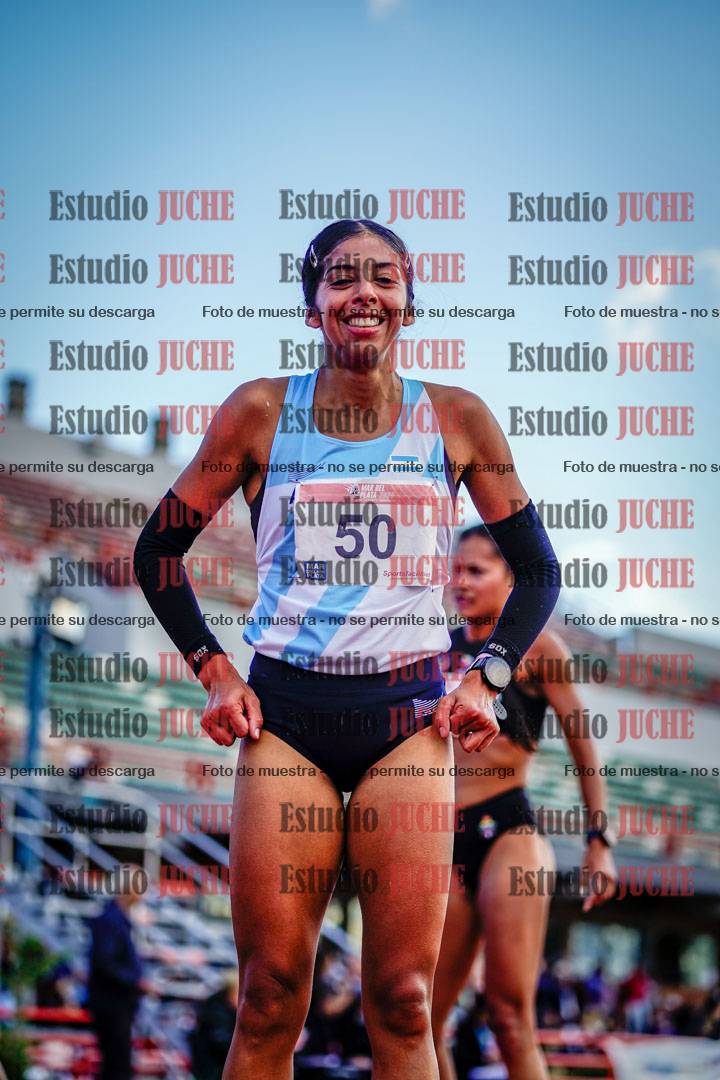Fotos de algunos extras y podios del día 3