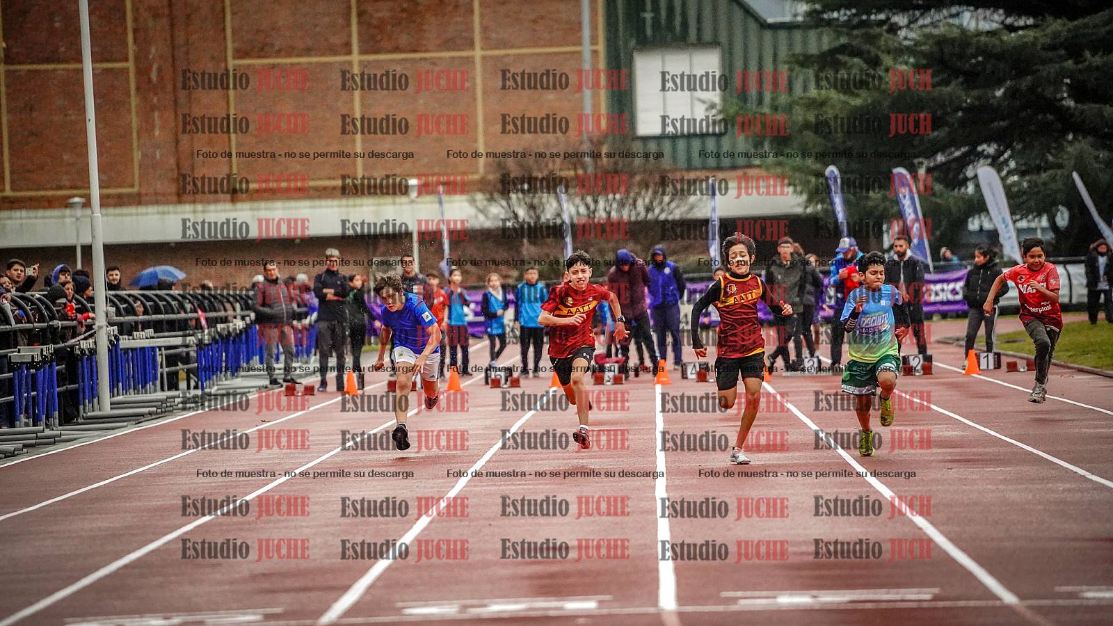 Fotos de los 50 m llanos de varones