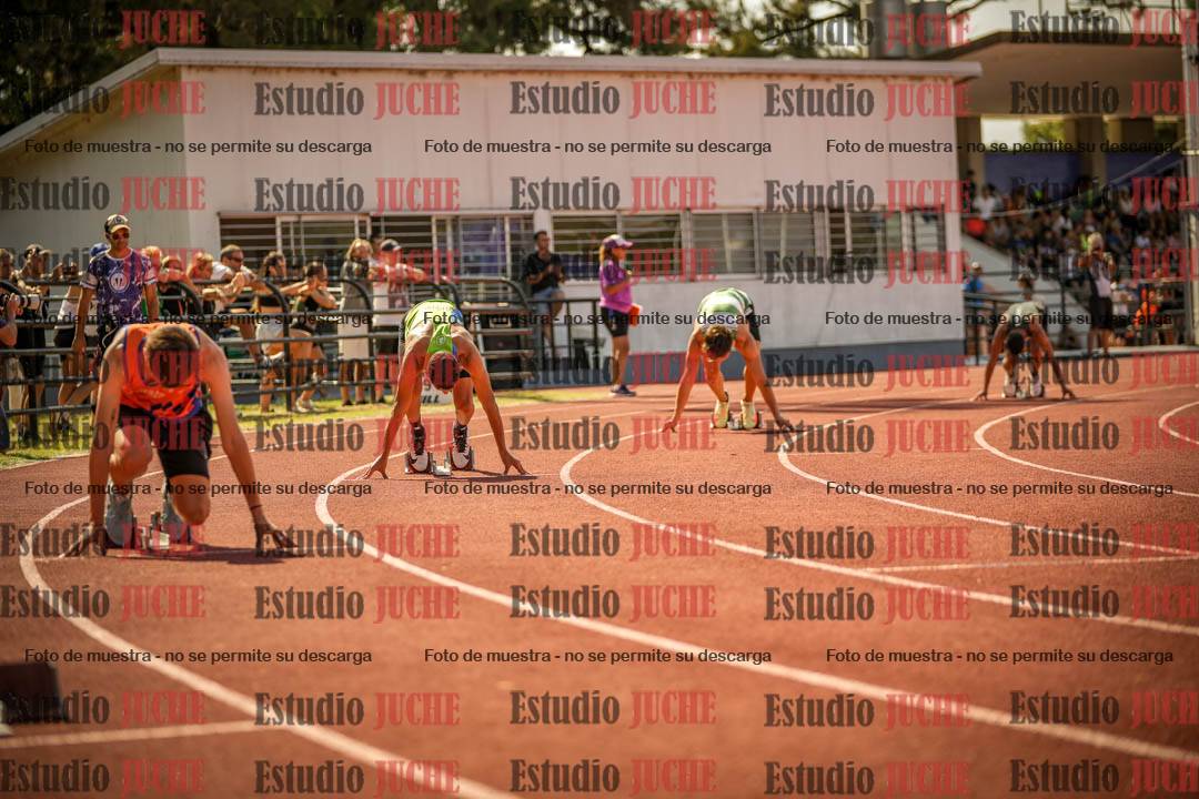 Fotos de los 400 m llanos de varones