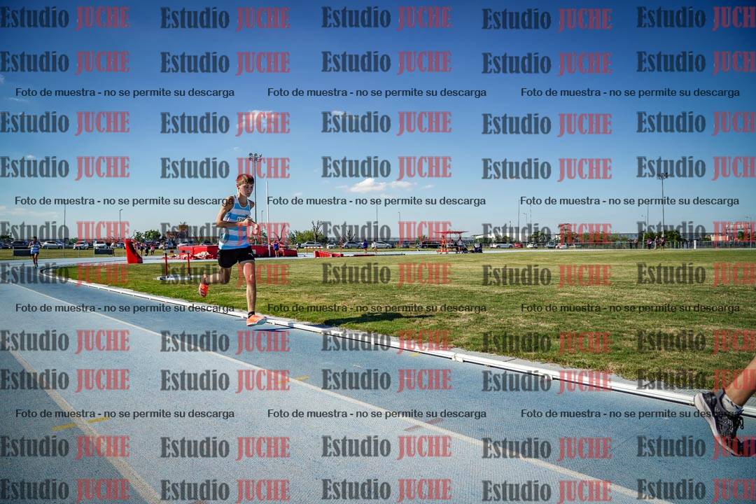 Fotos de los 600 m llanos de varones