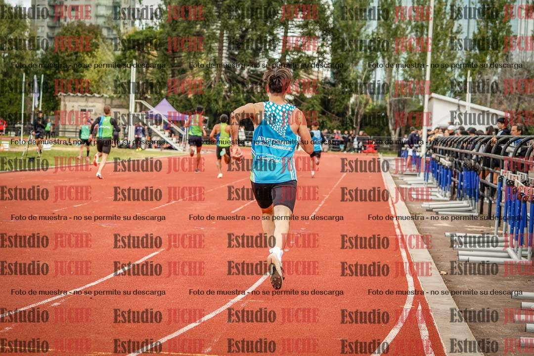 Fotos de los 400 m llanos de varones