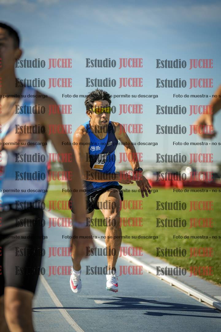 Fotos de los 1500 m llanos de varones