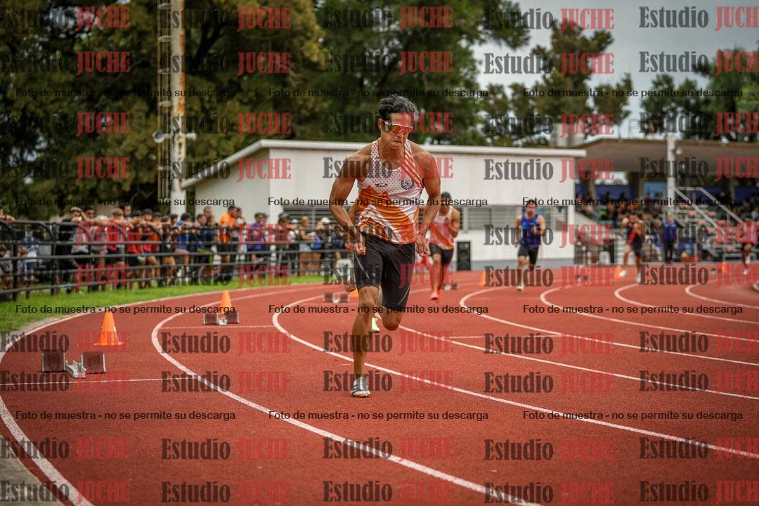 Fotos de los 400 m llanos de varones