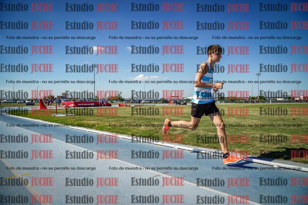 Fotos de los 600 m llanos de varones
