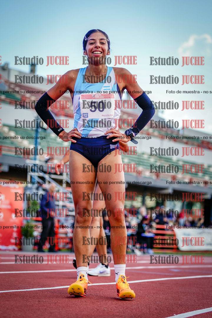 Fotos de algunos extras y podios del día 3