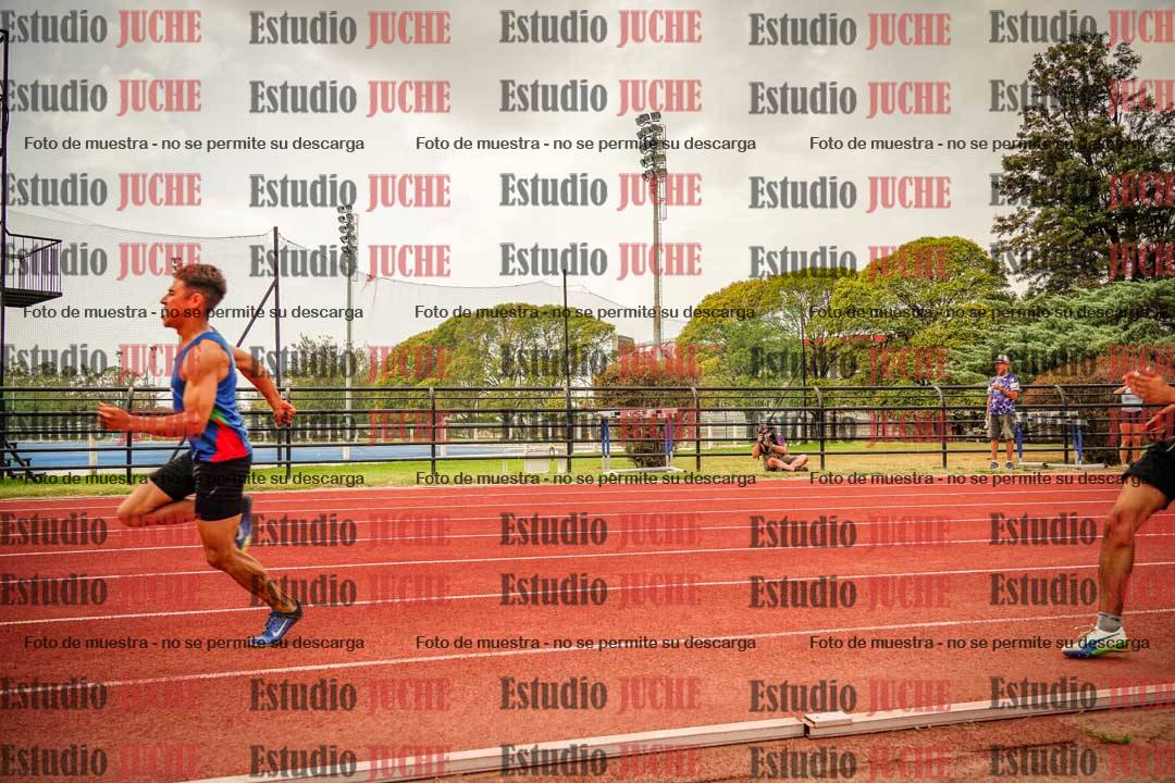 Fotos de los 200 m llanos de varones