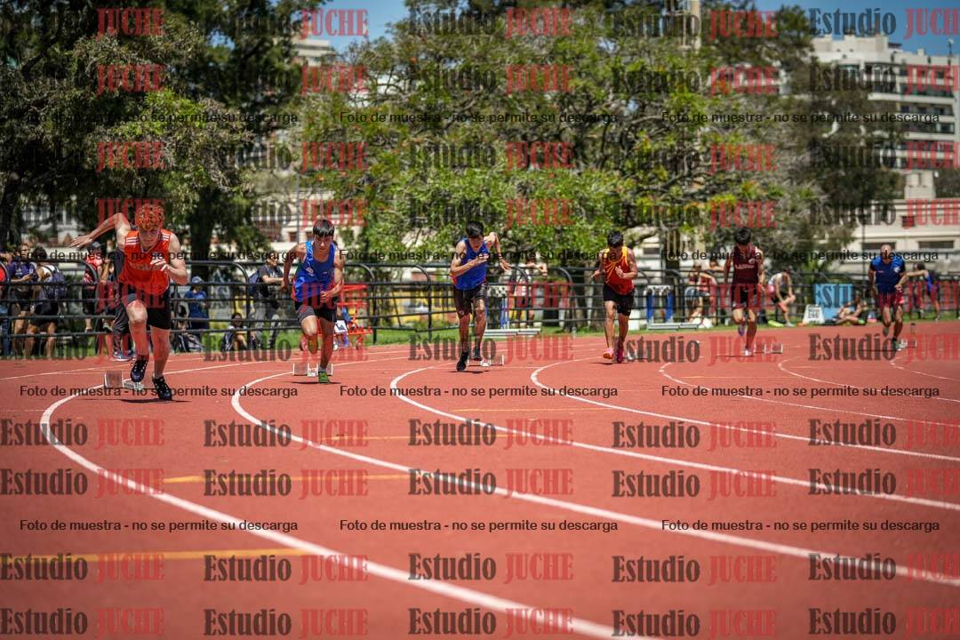 Fotos de los 200 m llanos de varones
