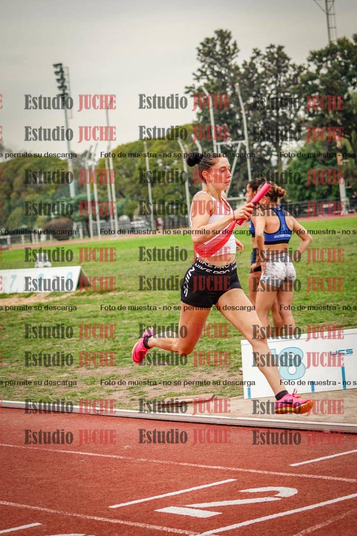 Fotos de las Postas 4x400 m de mujeres