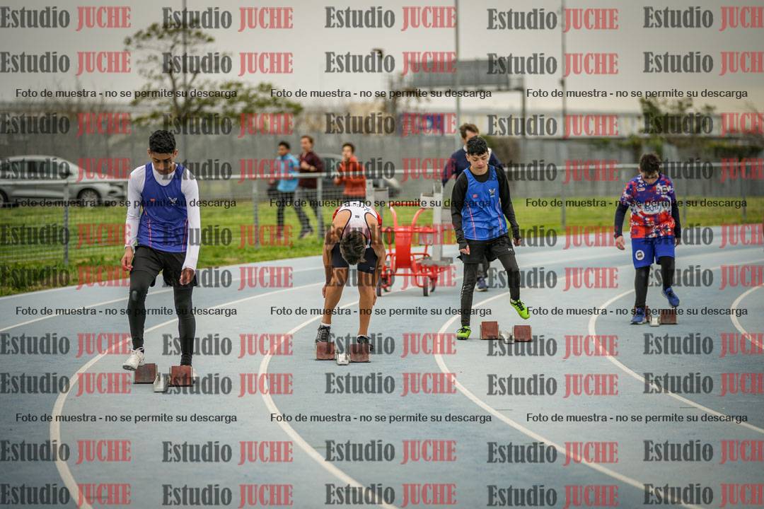 Fotos de los 150 m llanos de varones - U14