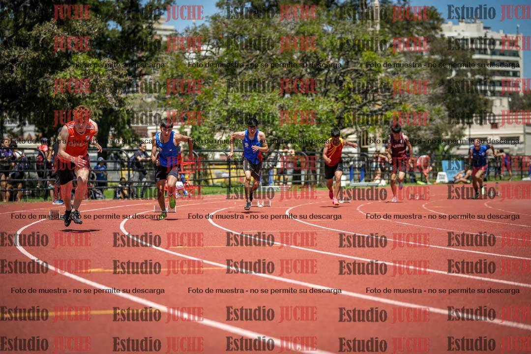Fotos de los 200 m llanos de varones