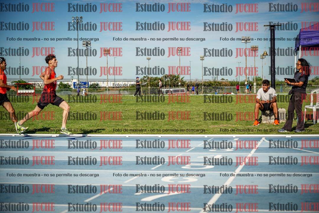 Fotos de los 1500 m llanos de varones
