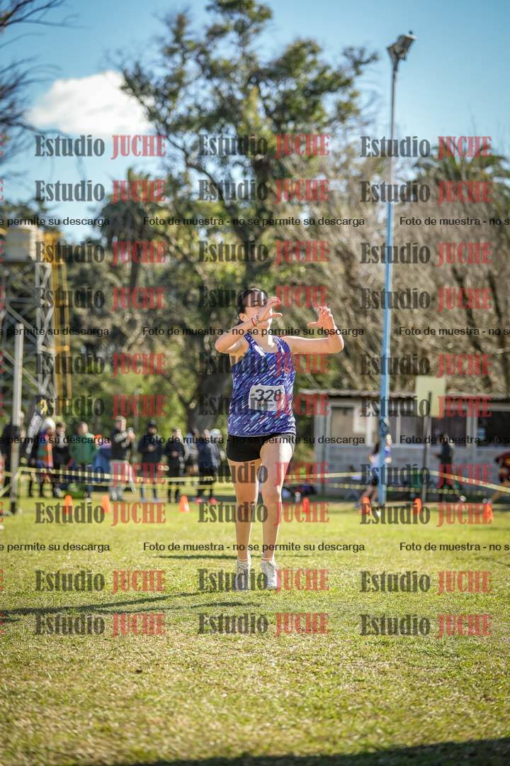 Fotos de la llegada del cross de 1500 m