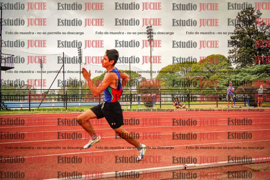 Fotos de los 200 m llanos de varones