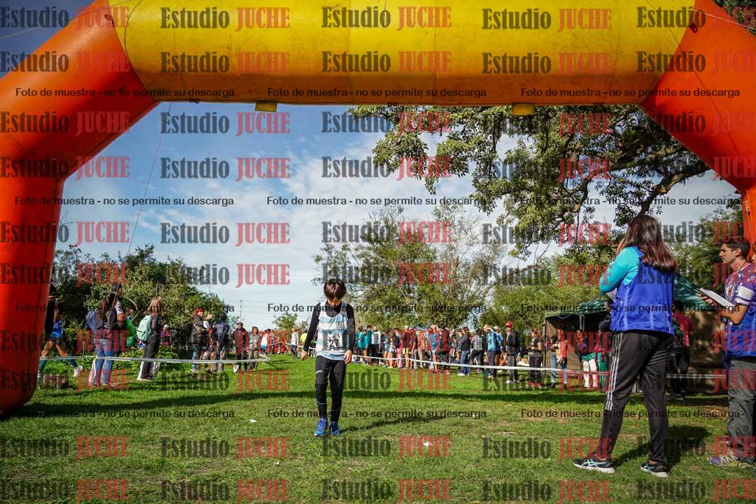 Fotos de la llegada del cross de 1000 m