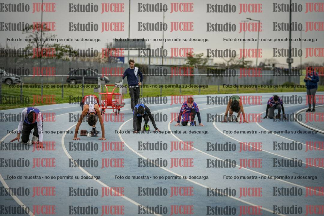 Fotos de los 150 m llanos de varones - U14