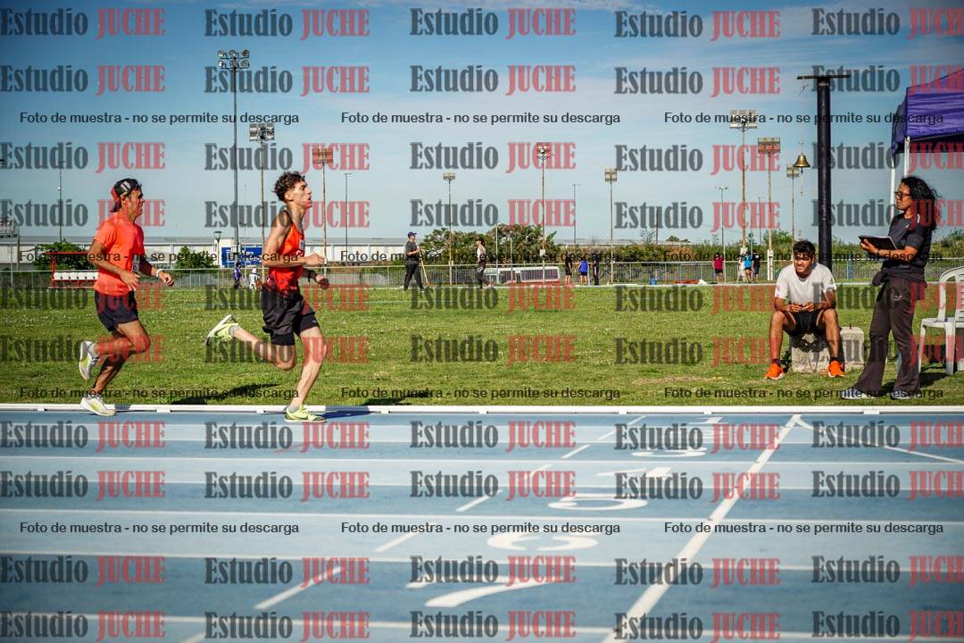 Fotos de los 1500 m llanos de varones