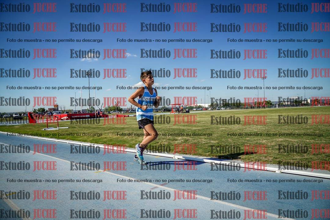 Fotos de los 600 m llanos de varones