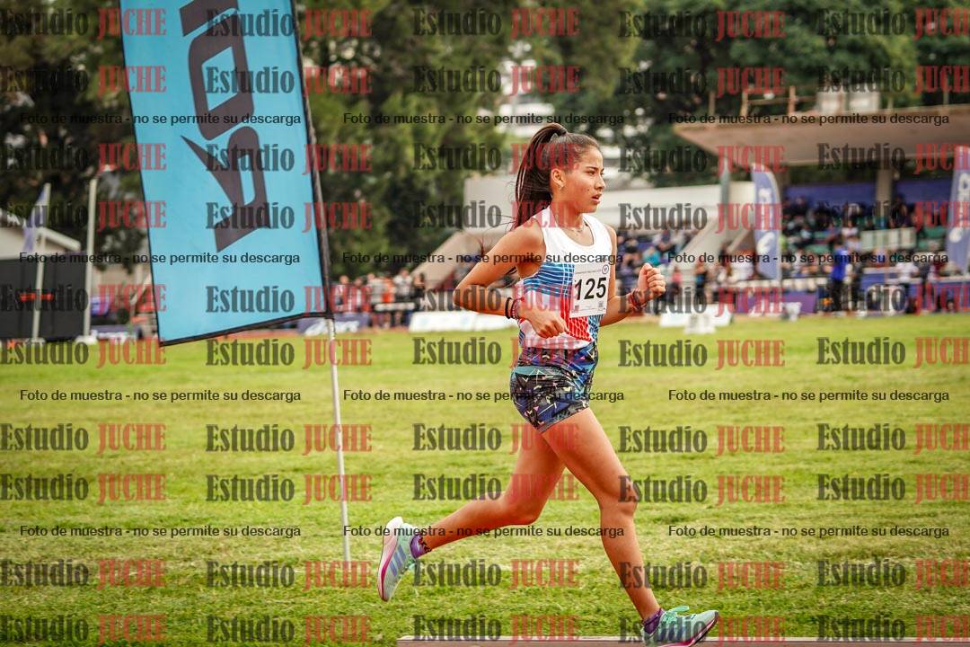 Fotos de los 5000 m llanos de mujeres