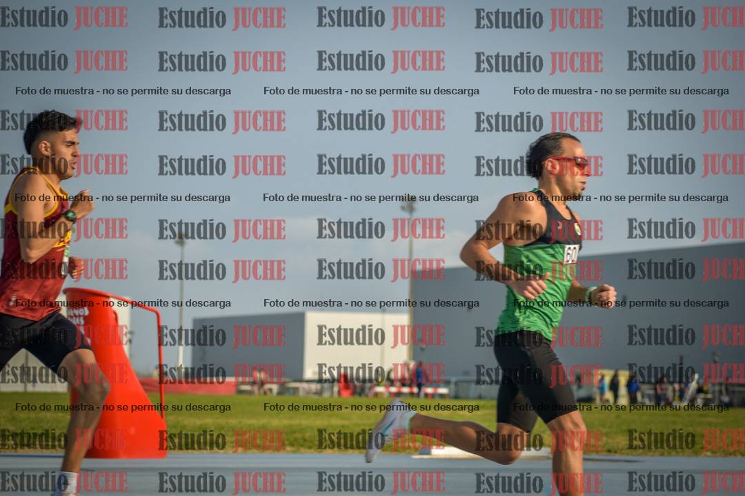 Fotos de los 3000 m llanos de varones