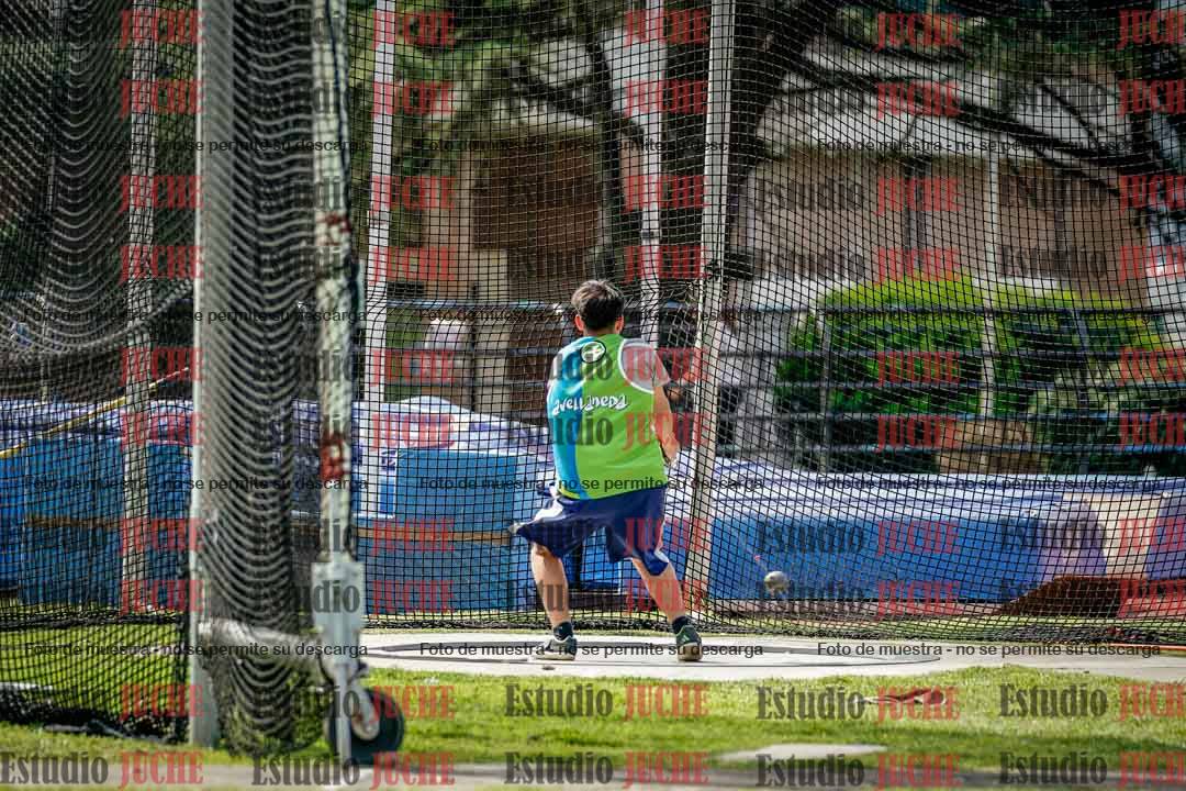Fotos del lanzamiento de martillo de varones