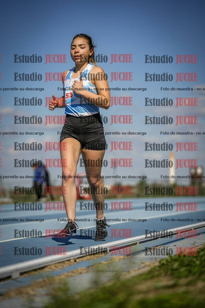 Fotos de los 5000 m llanos de mujeres y varones