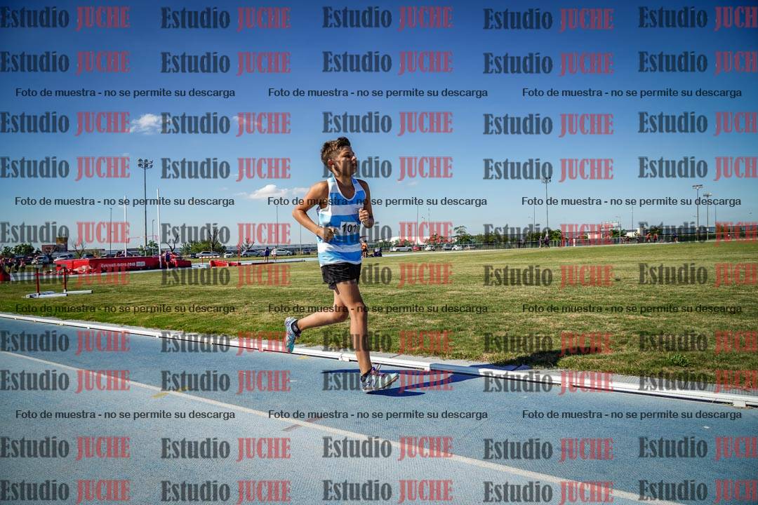 Fotos de los 600 m llanos de varones