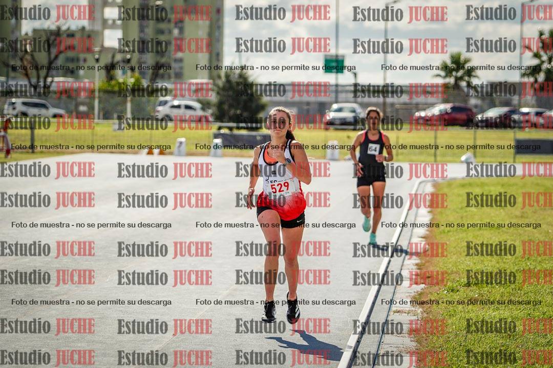 Fotos de los 5000 m llanos de mujeres