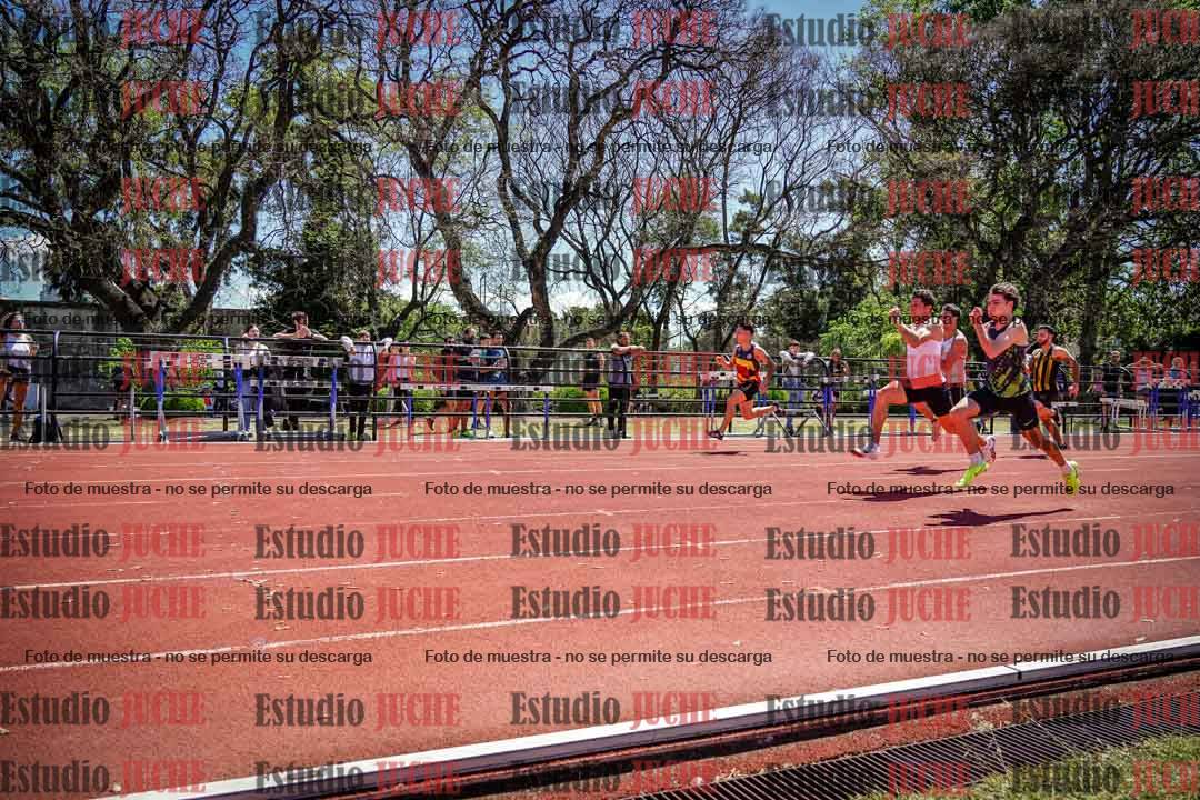 Fotos de los 100 m llanos de varones