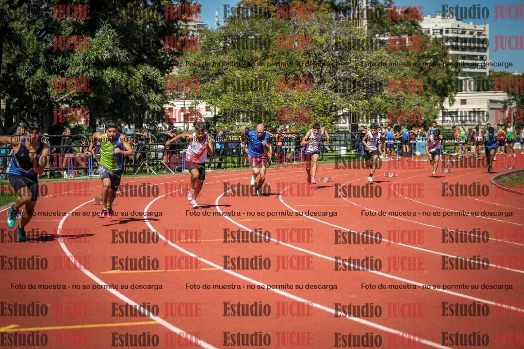 Fotos de los 200 m llanos de varones