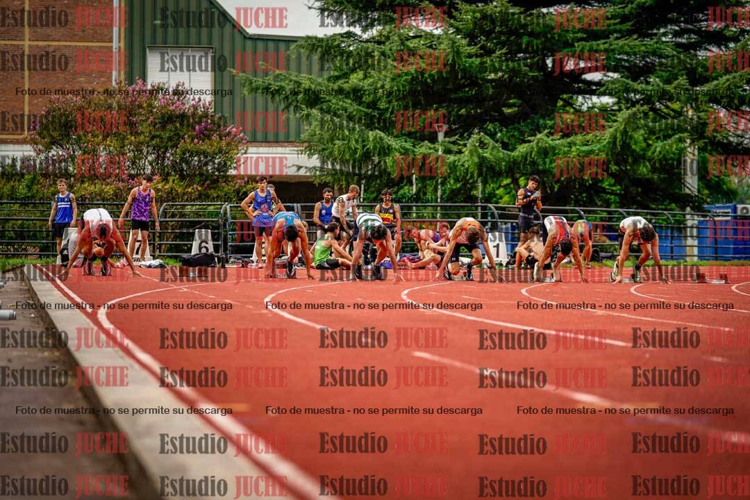 Fotos de los 100 m llanos de varones - FINAL