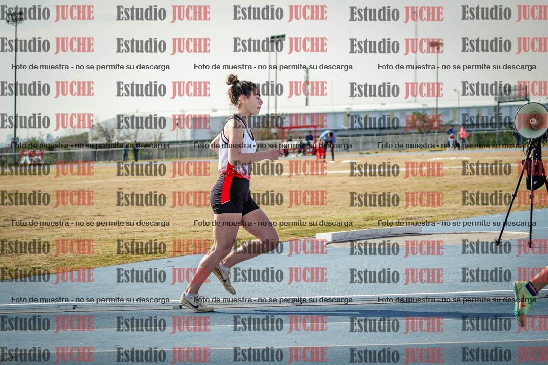 Fotos de los 800 m llanos de mujeres - combinadas 7