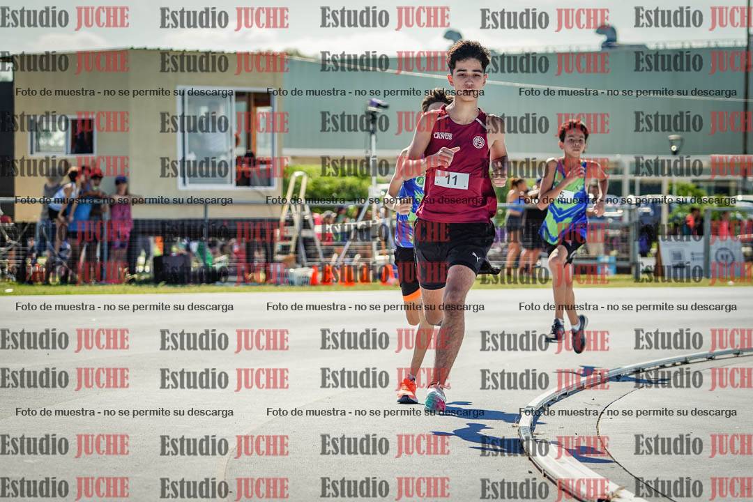 Fotos de los 600 m llanos de varones